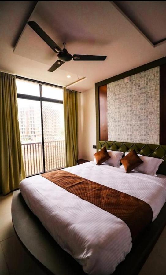 Hotel Laakhan By Ghumo Udaipur Kültér fotó